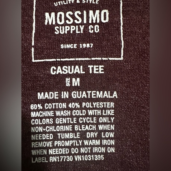 V-Neck Long Sleeve - Picture 4 of 4